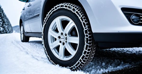 Guide pratique pour choisir vos chaînes voiture pour neige